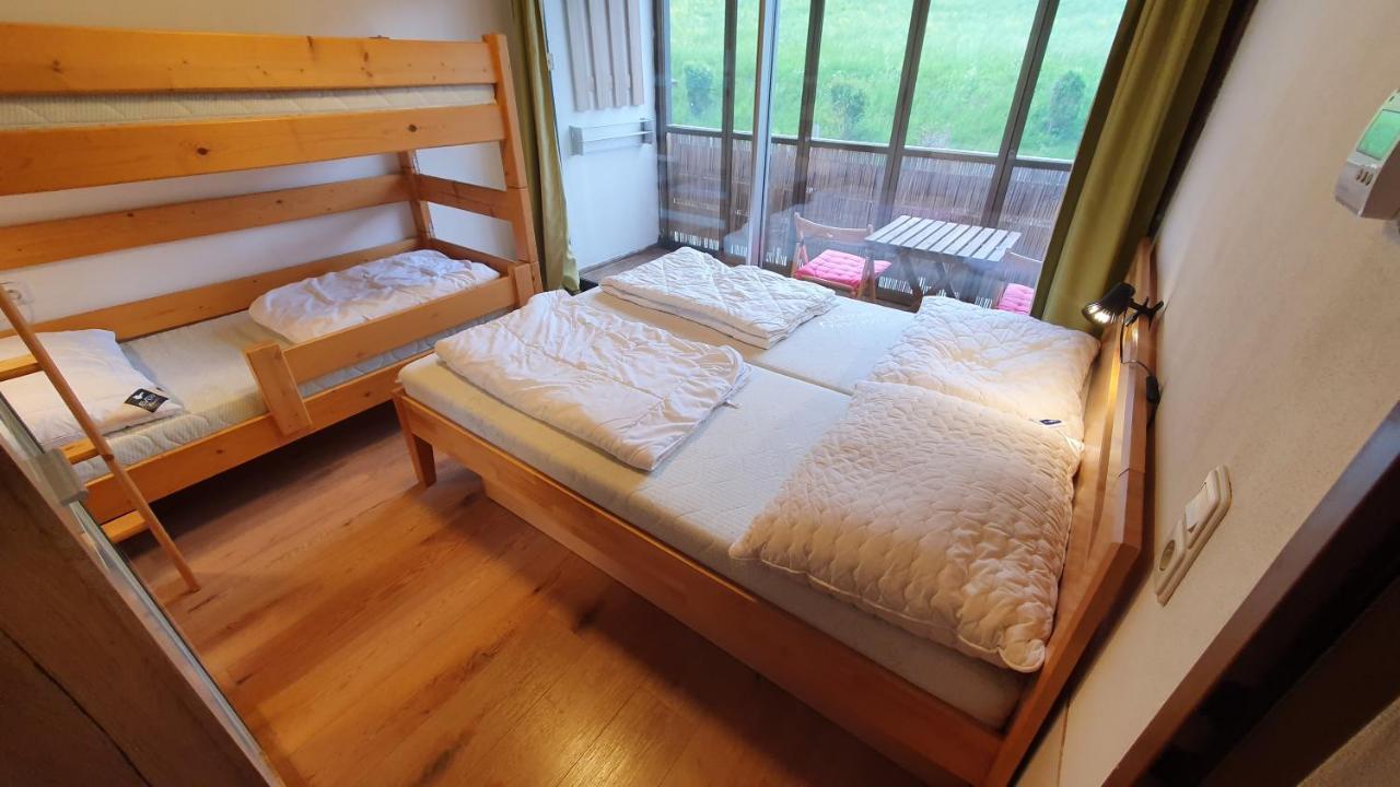 Apartman Тауплиц Екстериор снимка